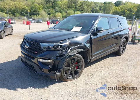 2021 Ford Explorer St z USA, uszkodzony, nr VIN 1FM5K8GC0MGB08531